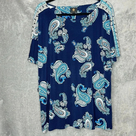 JM Collection XL Shirt Top Blue Paisley Short Sleeve Round Neck Stretch Casual - Picture 1 of 7